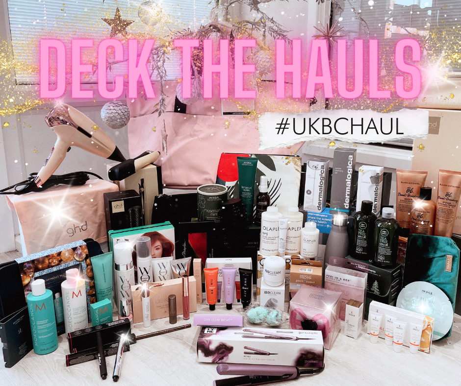 Deck the Hauls: The Ultimate Beauty Wonderland Giveaway